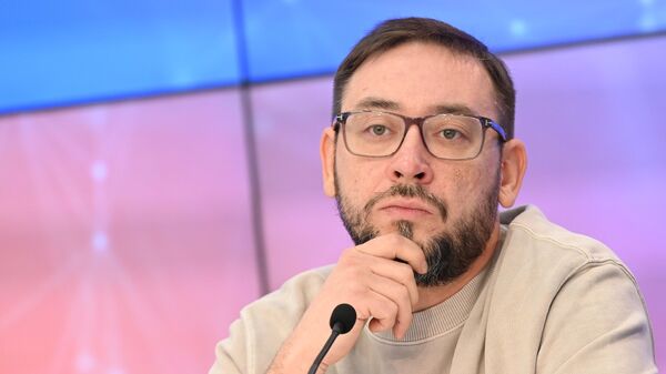Артём Геллер