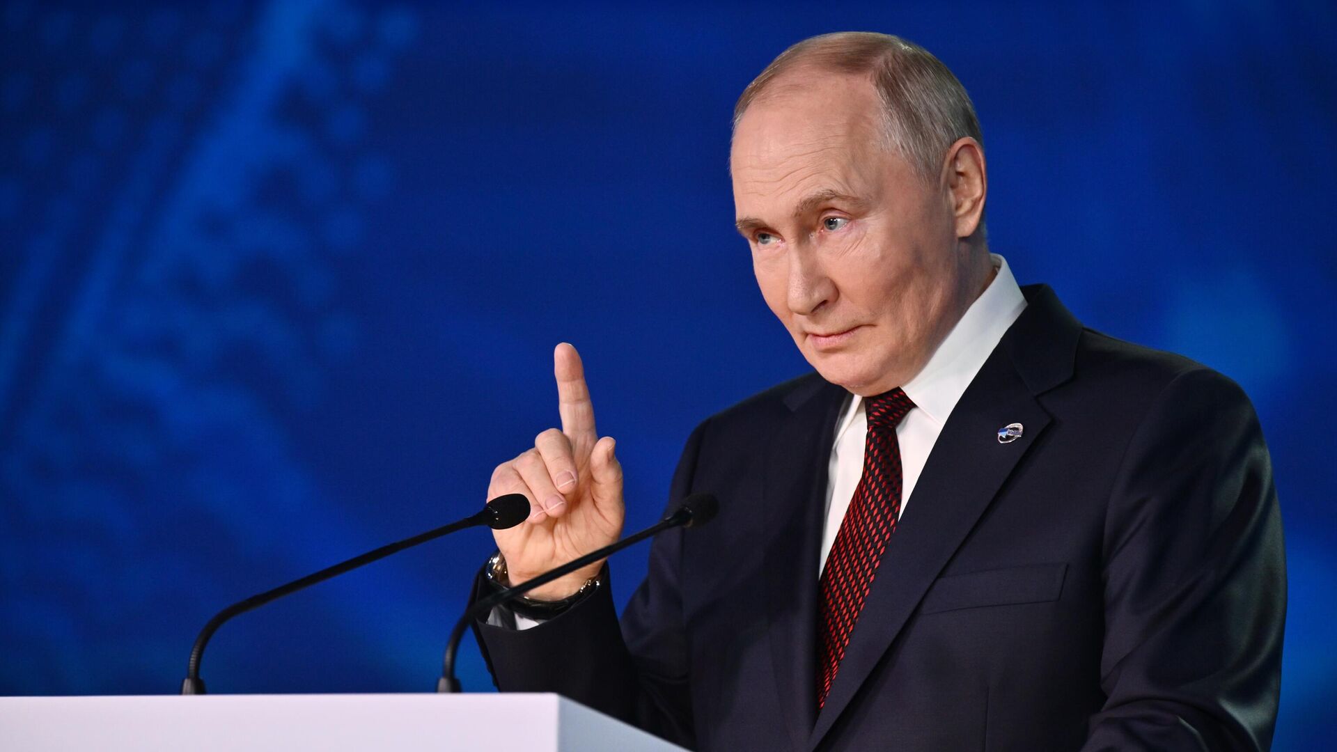 Президент Владимир Путин принял участие в работе дискуссионного клуба Валдай - РИА Новости, 1920, 21.11.2024