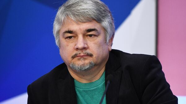 Ростислав Ищенко