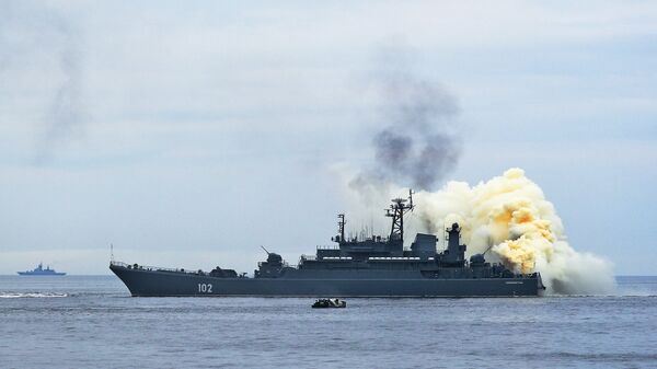 Учения Балтийского флота по высадке морского десанта на необорудованное побережье